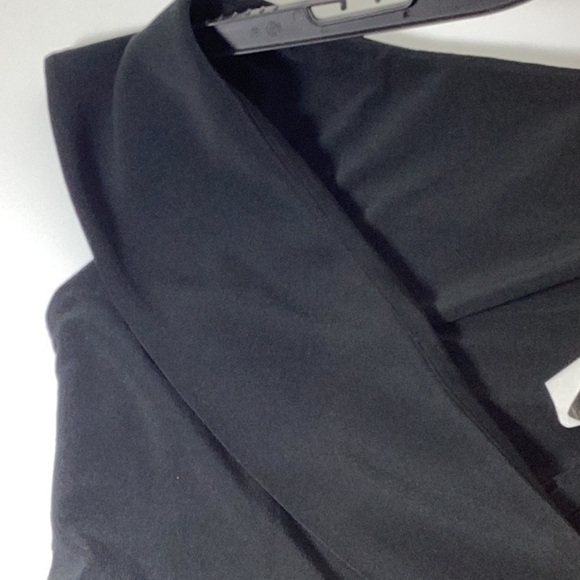 RALPH LAUREN
Women's Jersey Off-the-shoulder Side-slit Column Gown In Black - Picture 13 of 15